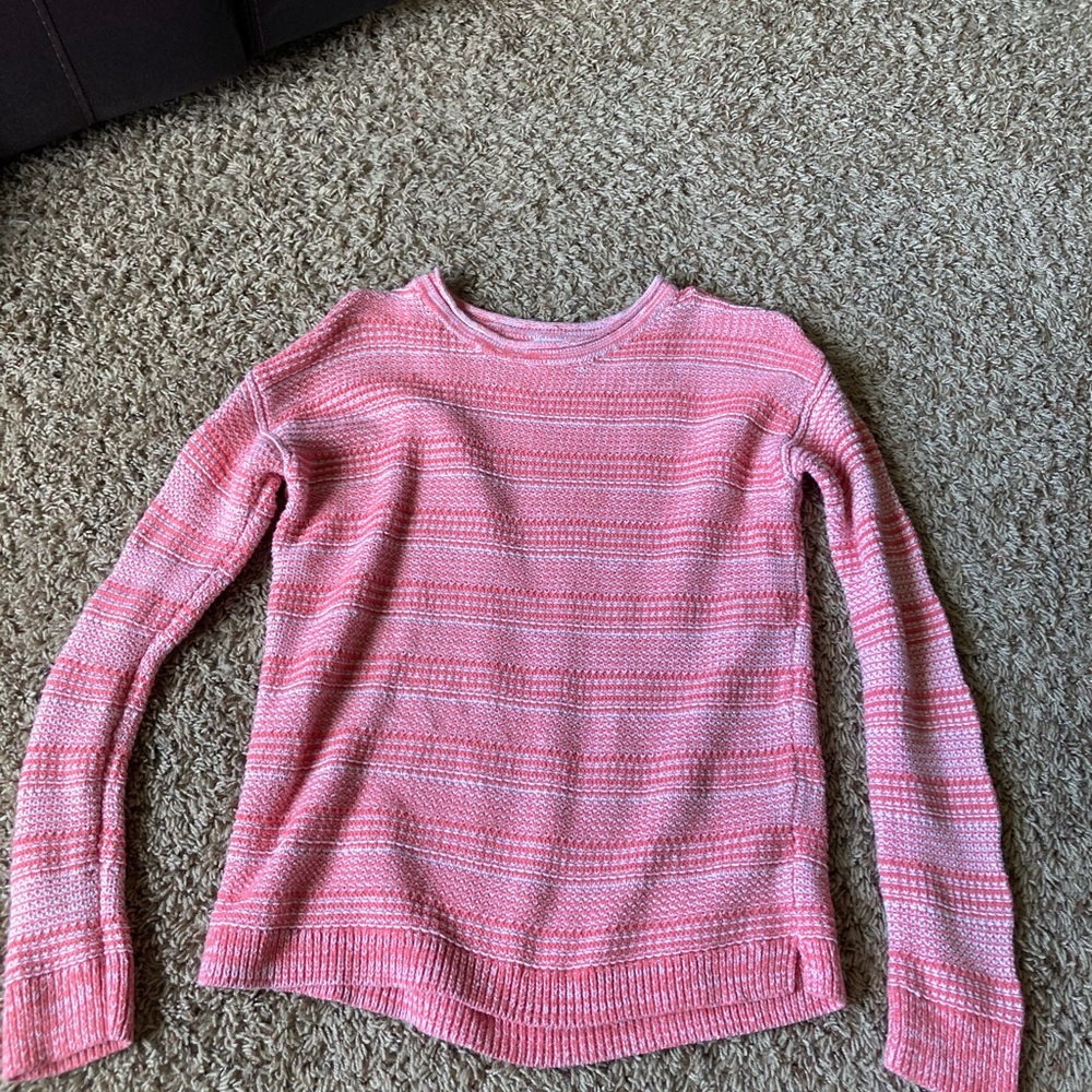 Old navy sweater